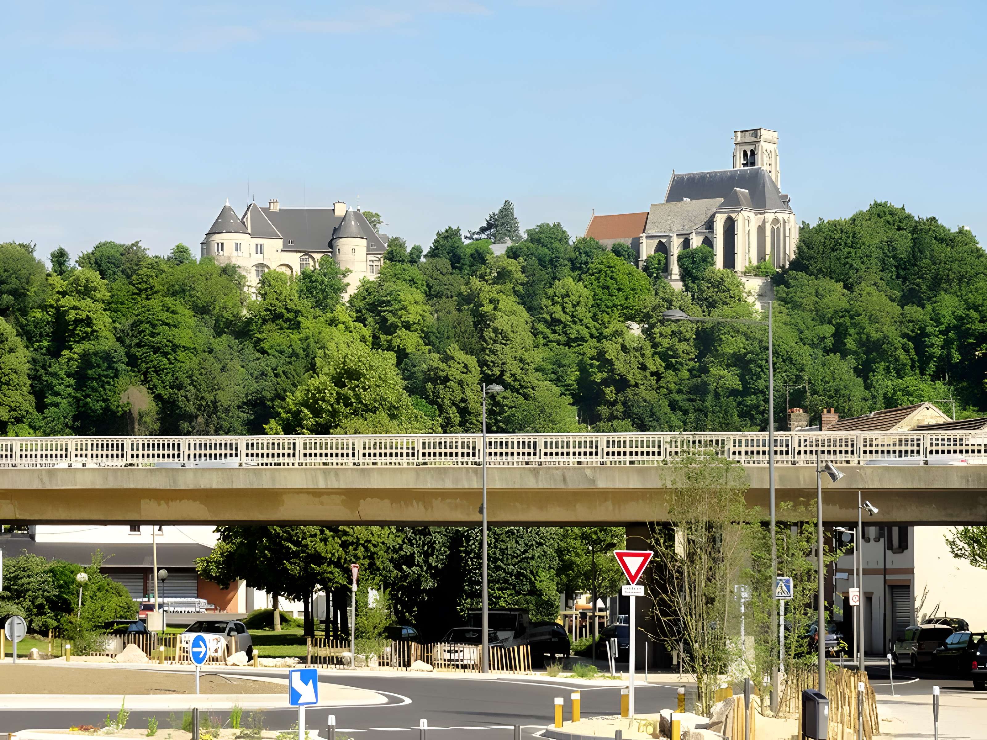 Collégiale Notre-Dame de Montataire