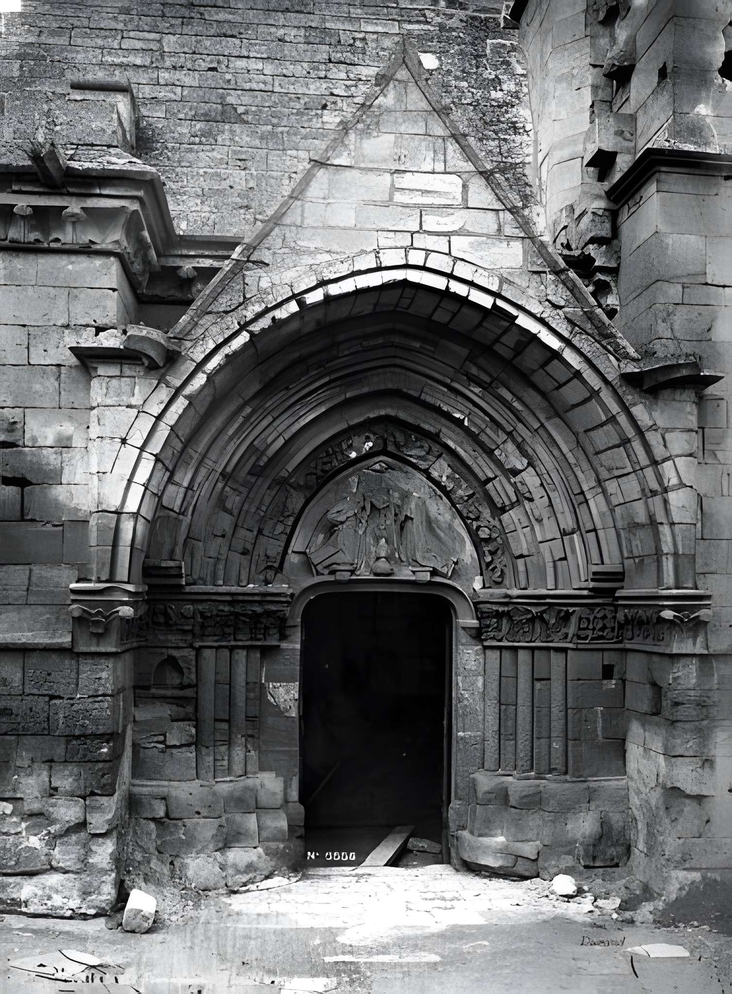 Collégiale Notre-Dame de Montataire