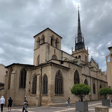 Collégiale Notre-Dame-des-Marais de Villefranche-sur-Saône