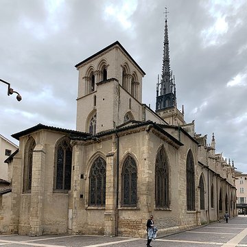 Collégiale Notre-Dame-des-Marais de Villefranche-sur-Saône