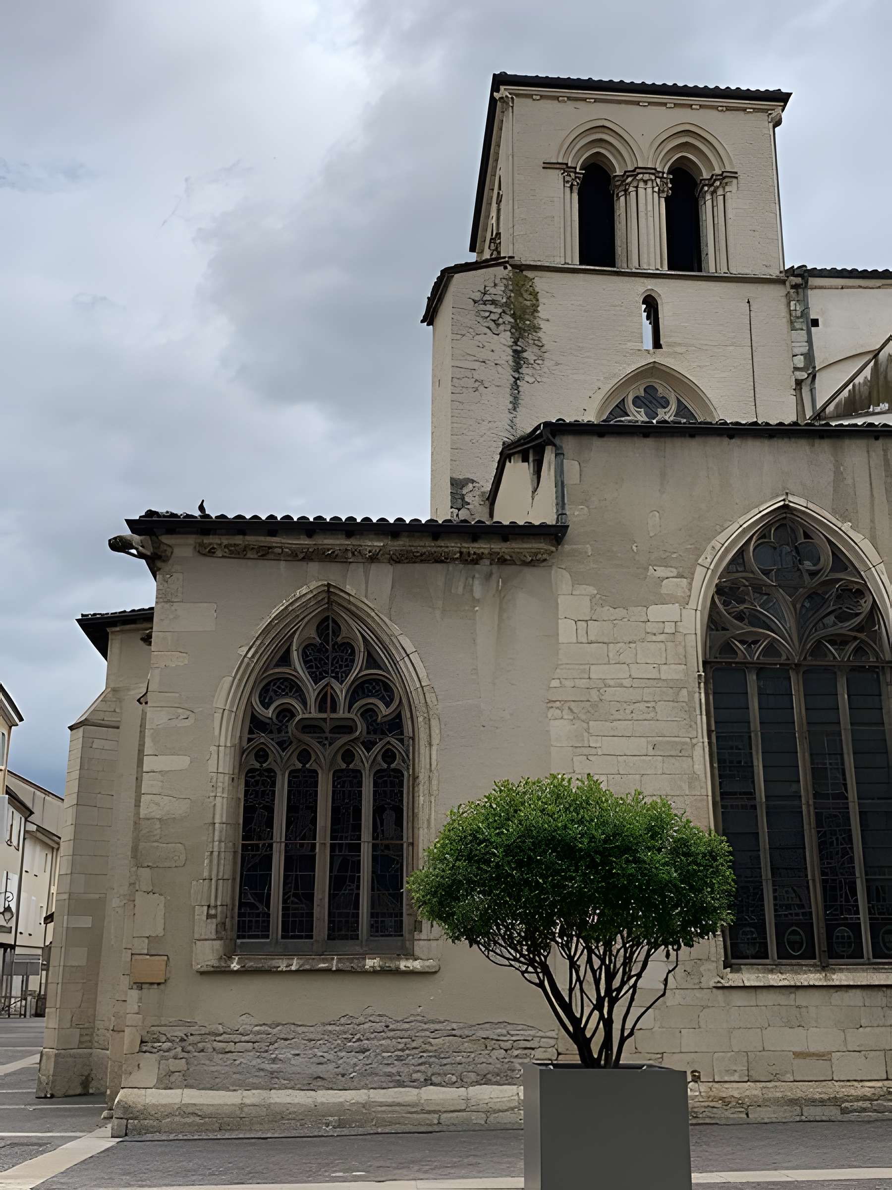 Collégiale Notre-Dame-des-Marais de Villefranche-sur-Saône