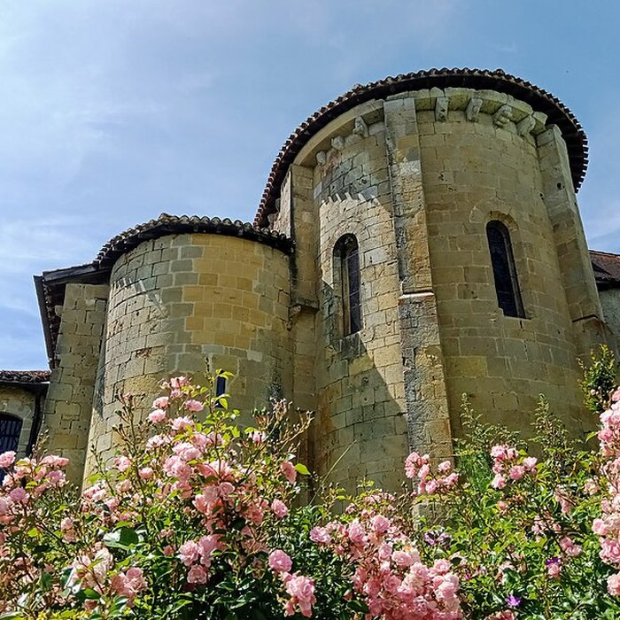 Photo de Collégiale Saint-Barthélemy de Pimbo