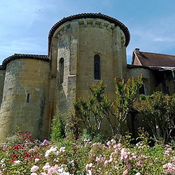 Collégiale Saint-Barthélemy de Pimbo