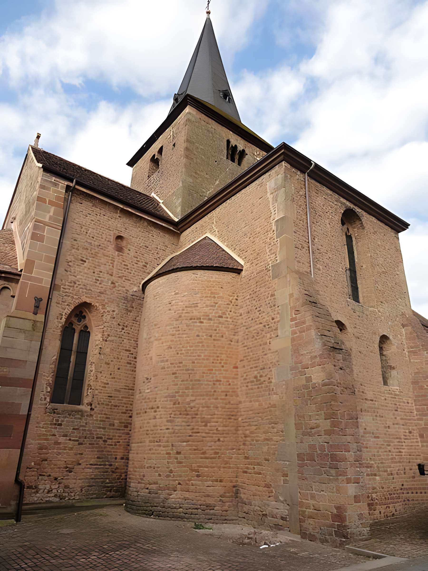 Collégiale Saint-Martin-et-Saint-Arbogast de Surbourg