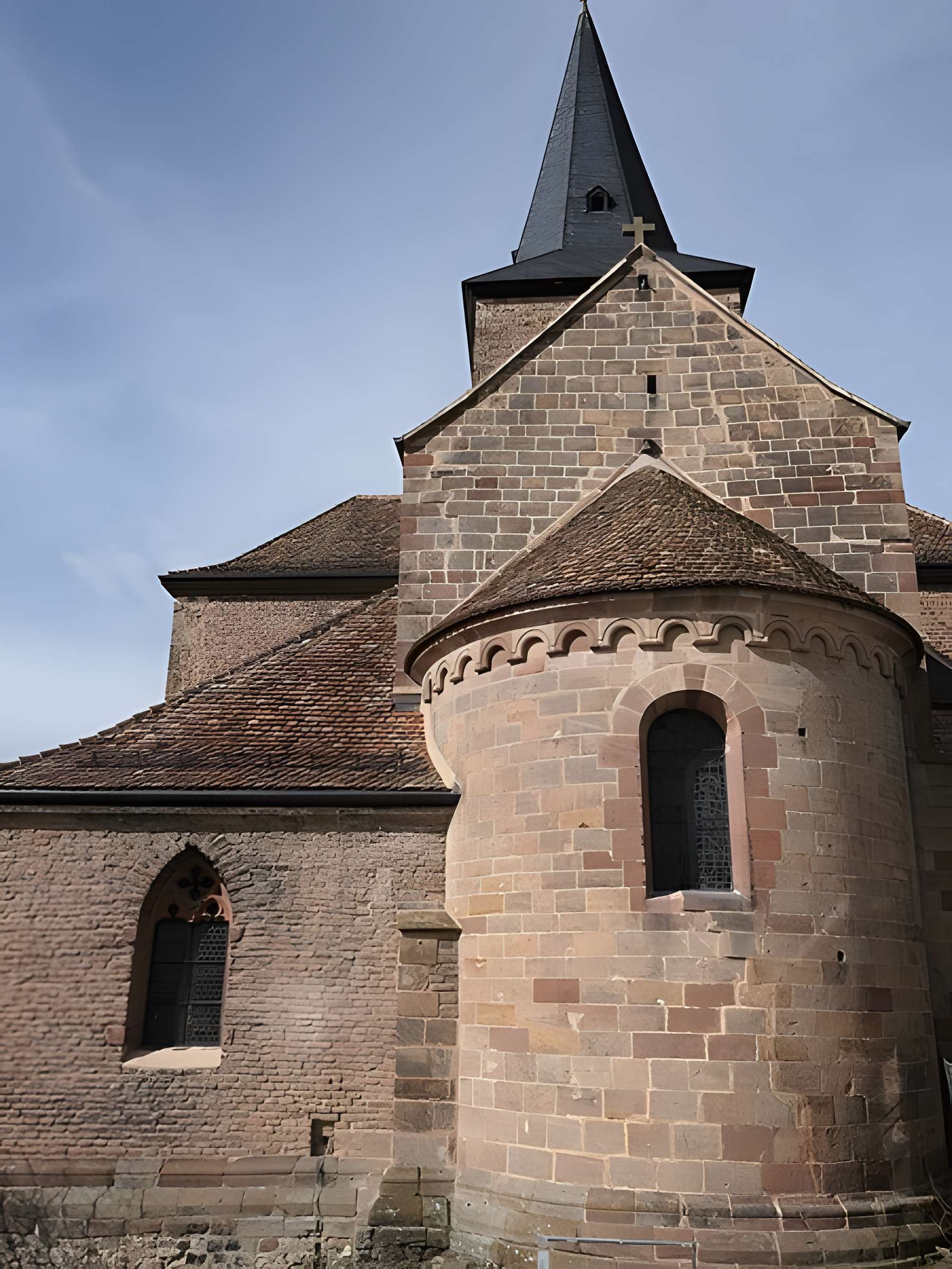 Collégiale Saint-Martin-et-Saint-Arbogast de Surbourg