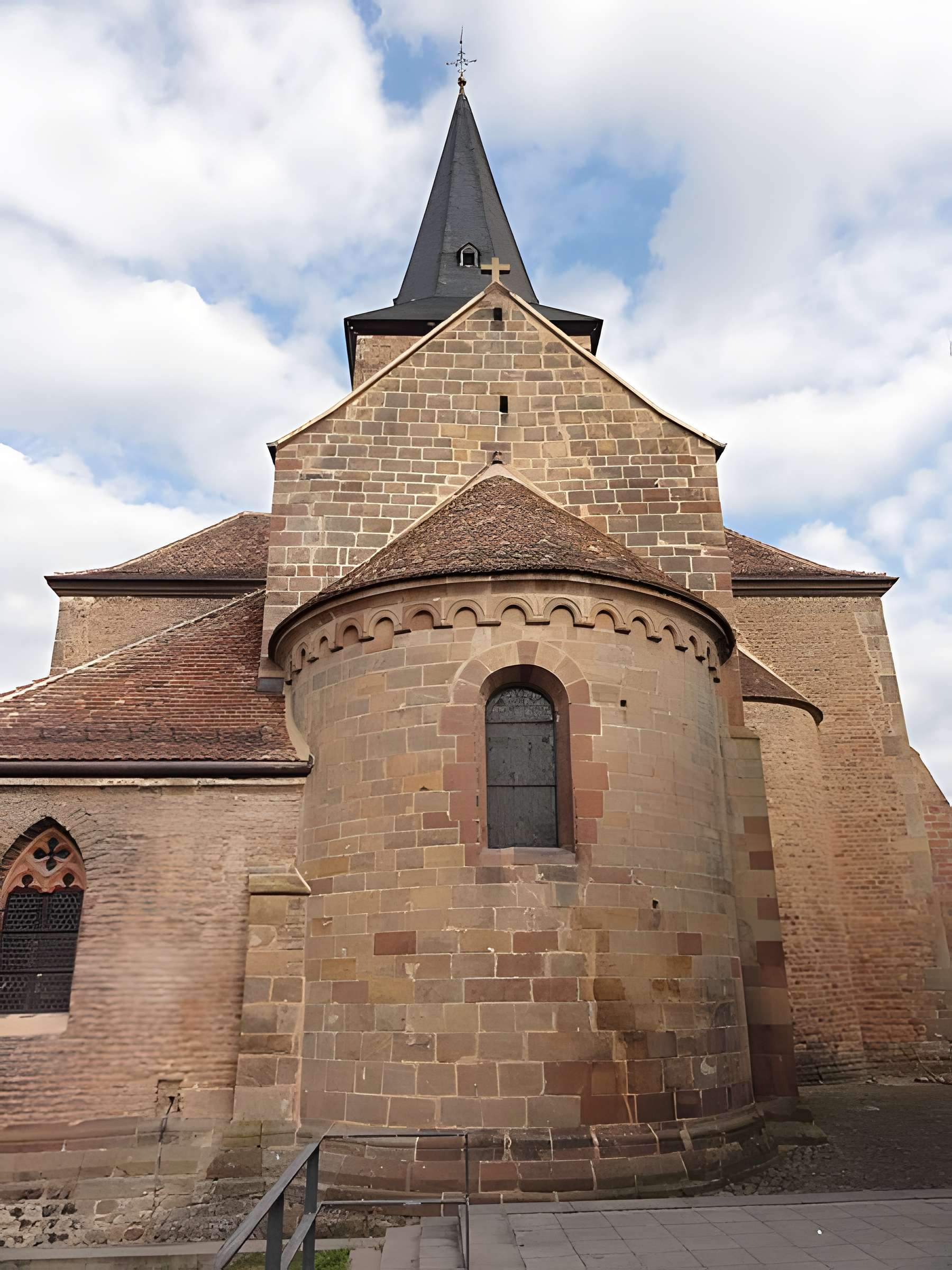 Collégiale Saint-Martin-et-Saint-Arbogast de Surbourg