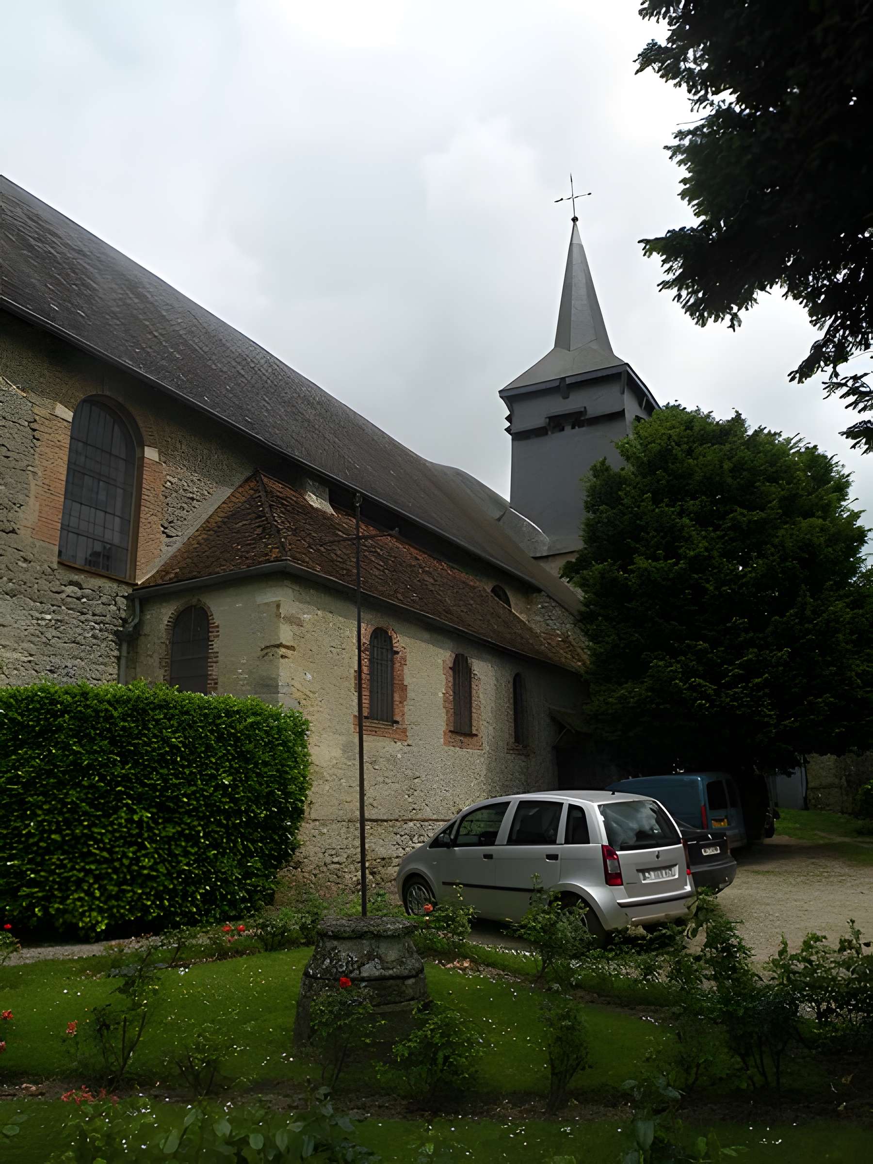 Collégiale Saint-Pierre de Gerberoy