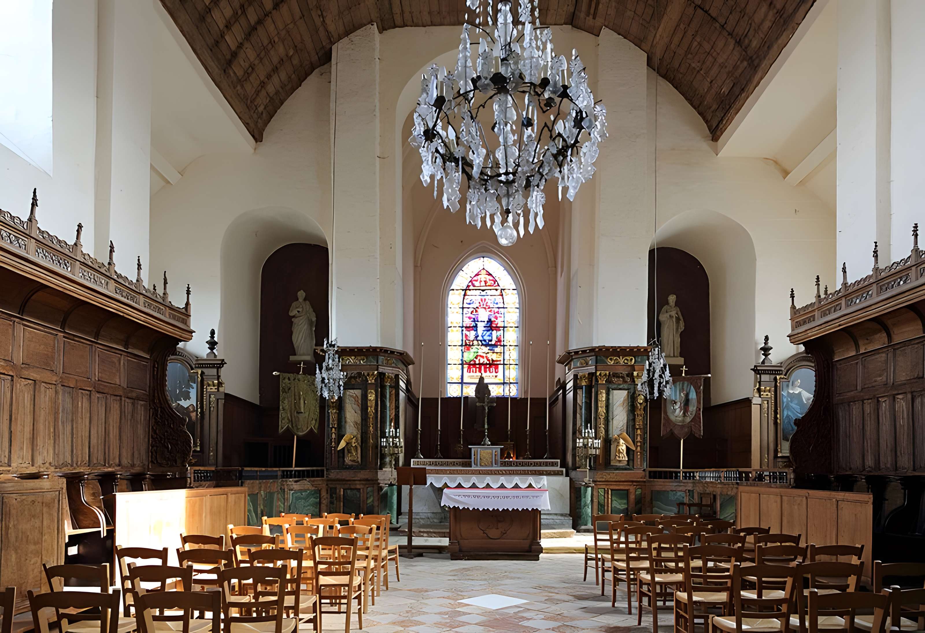 Collégiale Saint-Pierre de Gerberoy