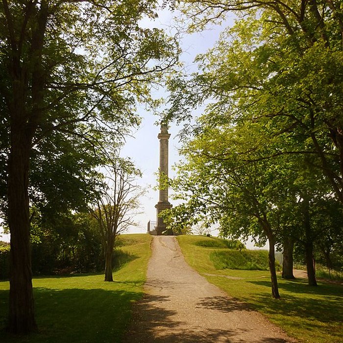 Photo de Colonne de la duchesse dAngoulême à Saint-Florent-le-Vieil