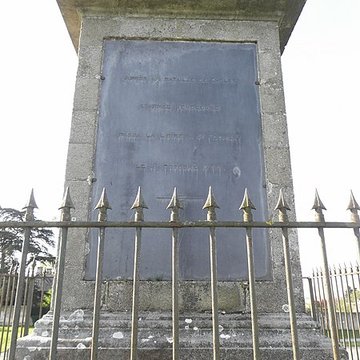 Colonne de la duchesse dAngoulême à Saint-Florent-le-Vieil