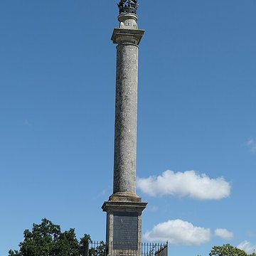 Colonne de la duchesse dAngoulême à Saint-Florent-le-Vieil