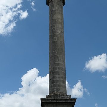 Colonne de la duchesse dAngoulême à Saint-Florent-le-Vieil