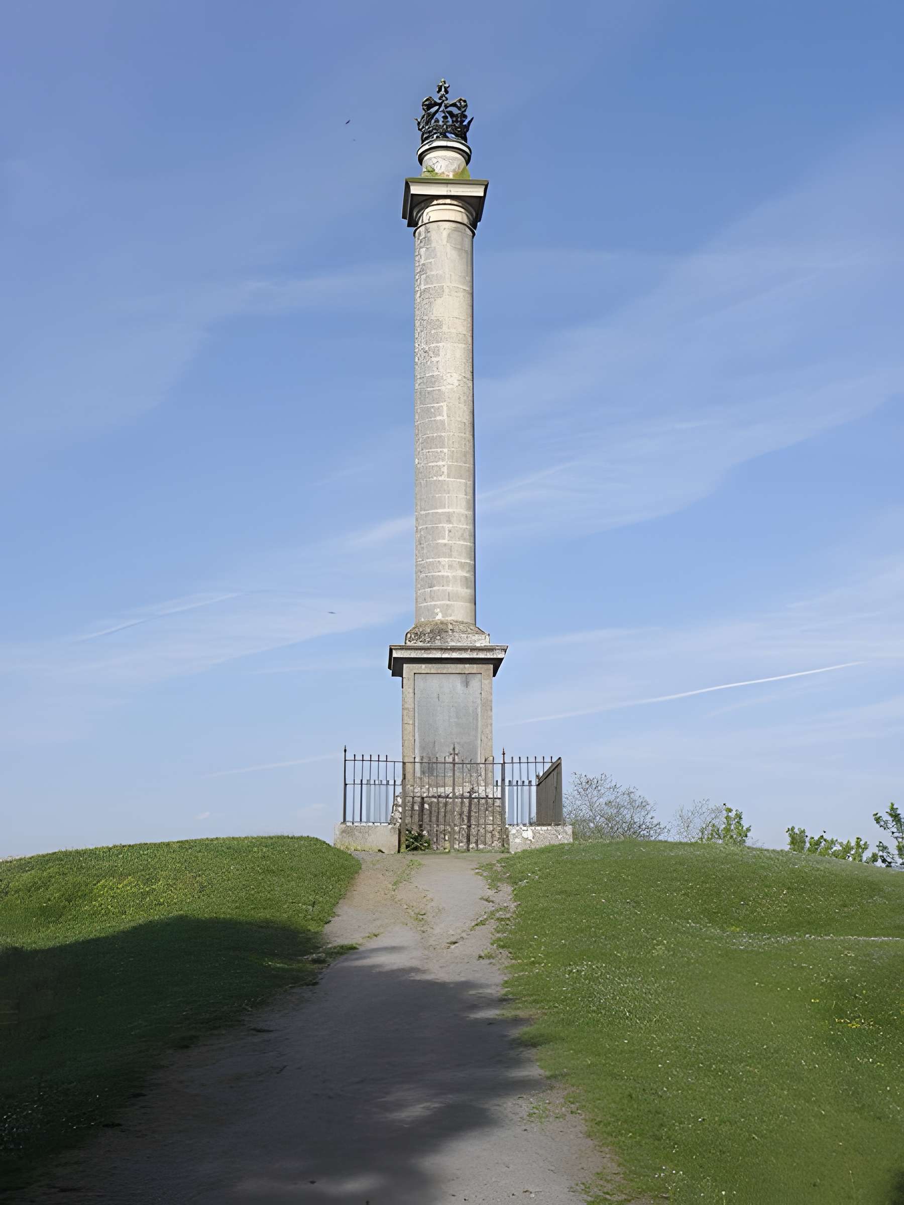 Colonne de la duchesse d'Angoulême à Saint-Florent-le-Vieil