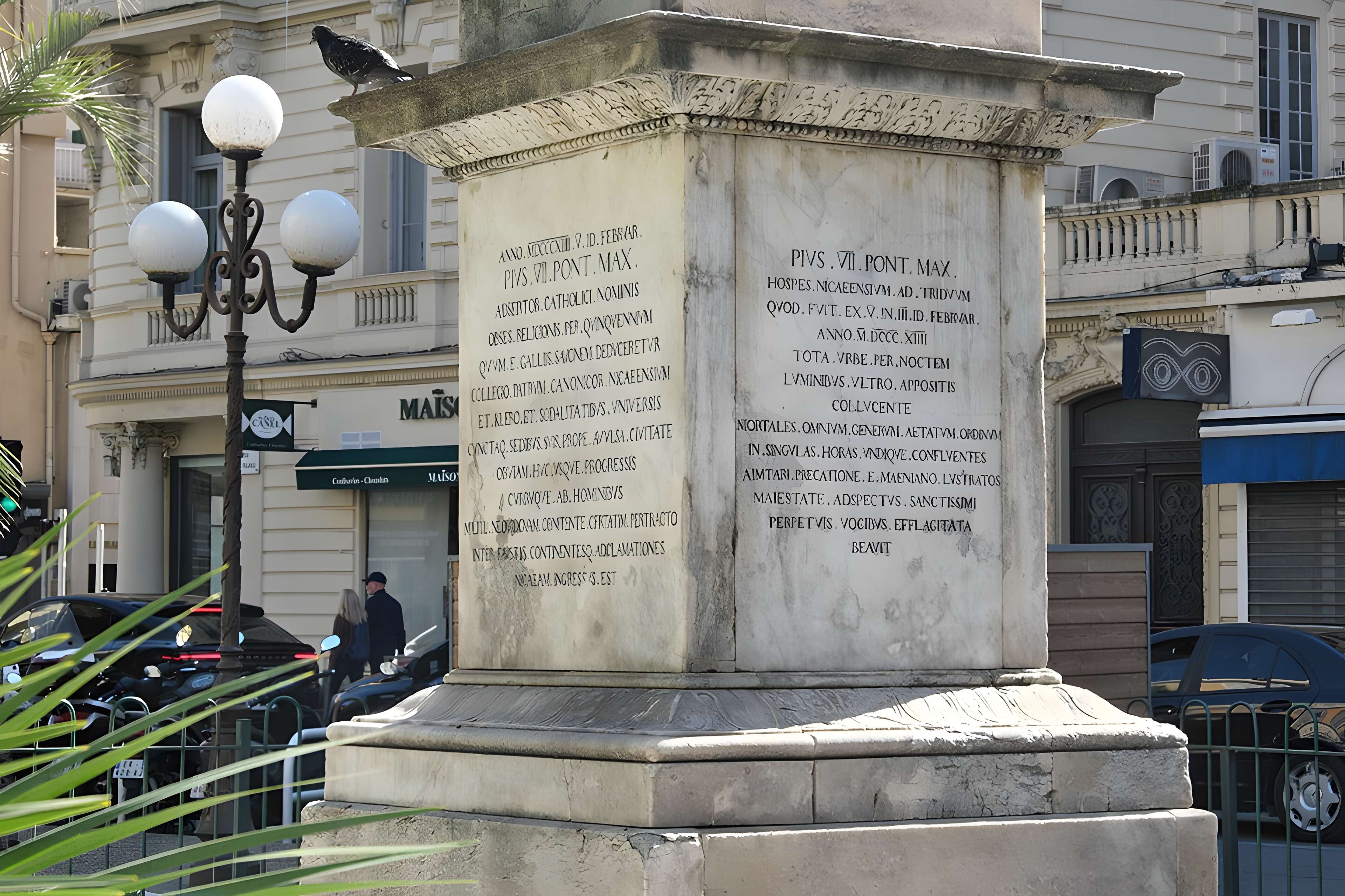 Colonne du pape à Nice 