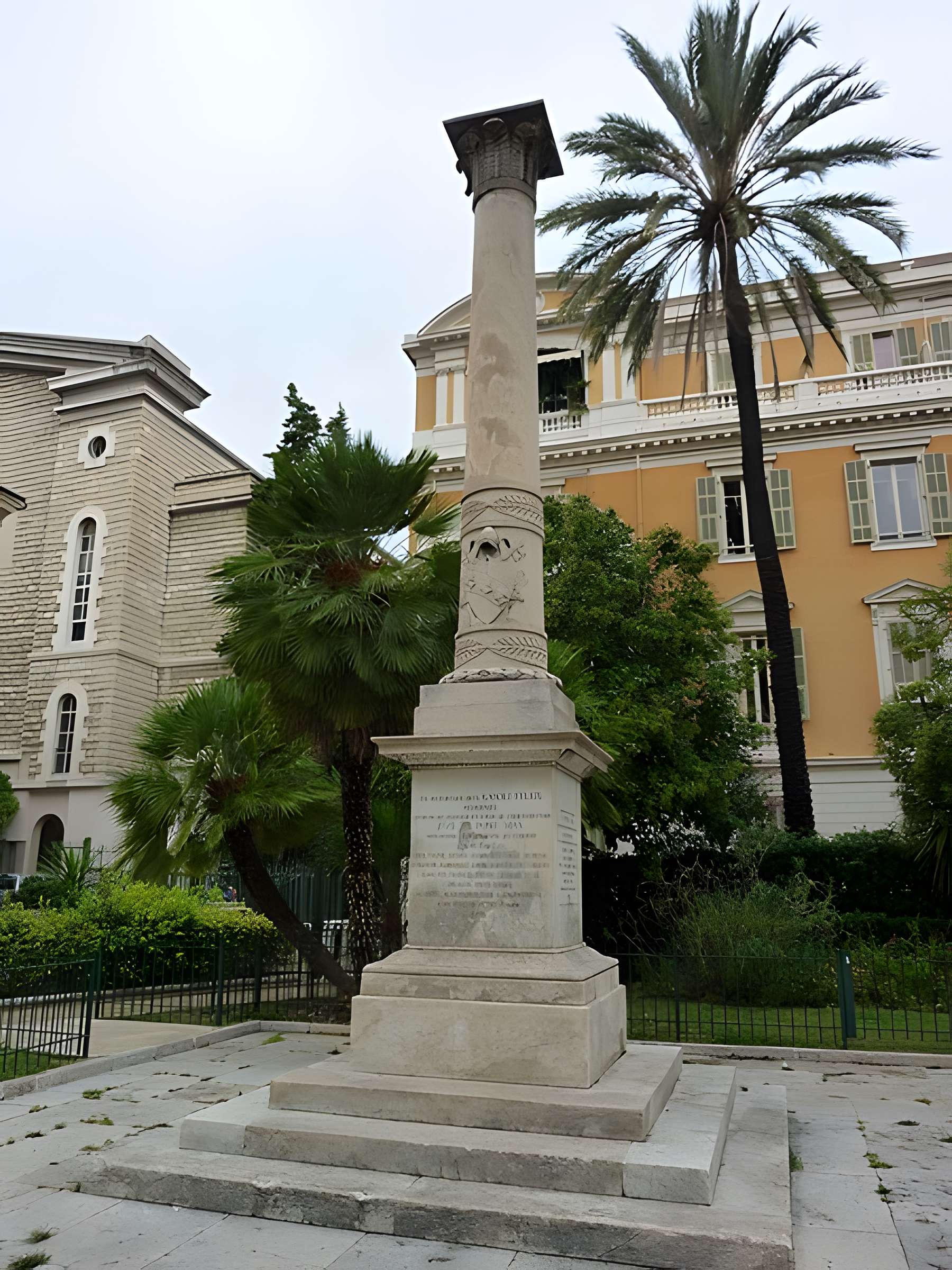 Colonne du pape à Nice 