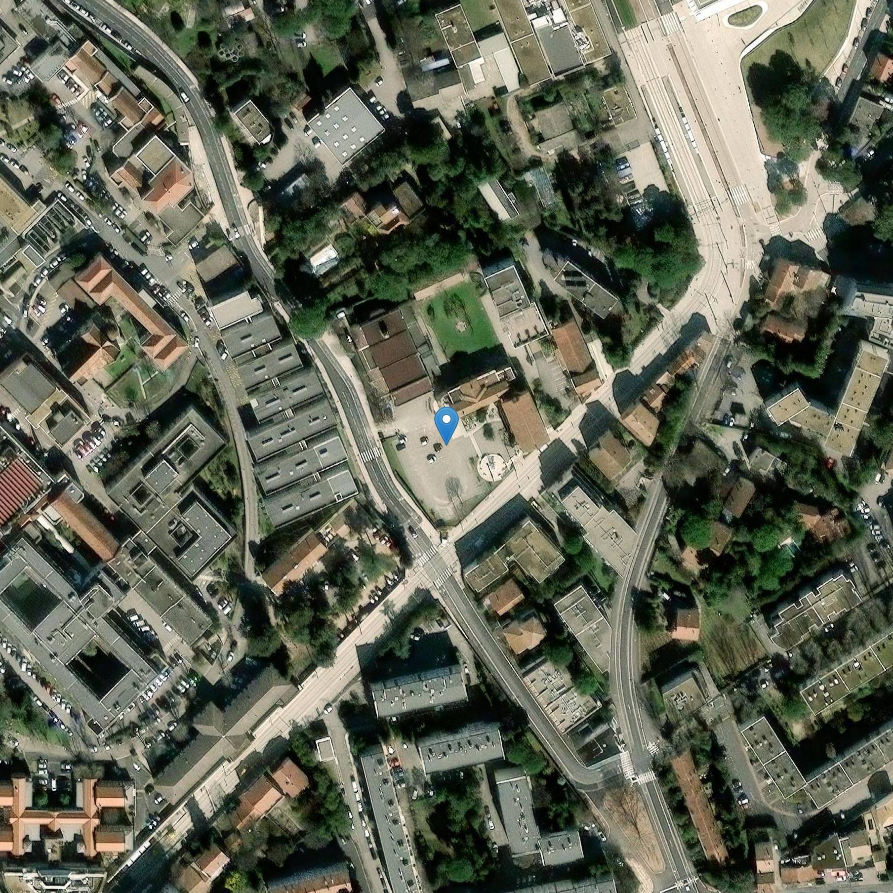 Photo de Antigua iglesia de Sainte-Bernadette en Montpellier