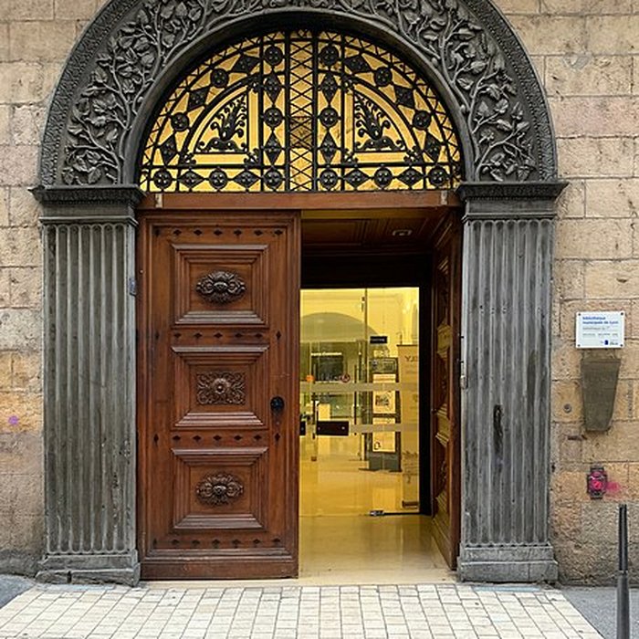 Photo de Ancienne condition publique des Soies