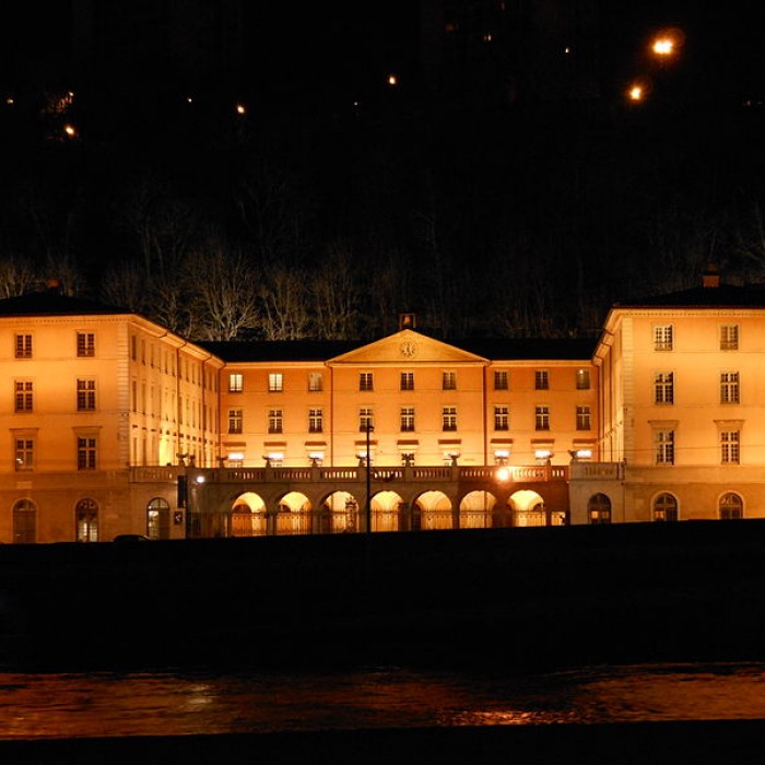 Photo de Ancien couvent des Dames de Sainte-Elisabeth, ancienne école nationale vétérinaire, actuellement Conservatoire national supérieur de musique et de danse de Lyon