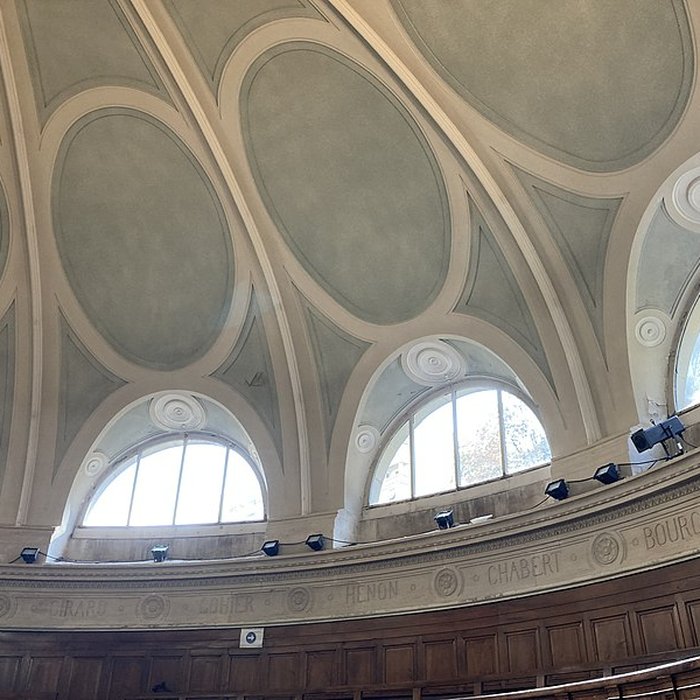 Photo de Ancien couvent des Dames de Sainte-Elisabeth, ancienne école nationale vétérinaire, actuellement Conservatoire national supérieur de musique et de danse de Lyon
