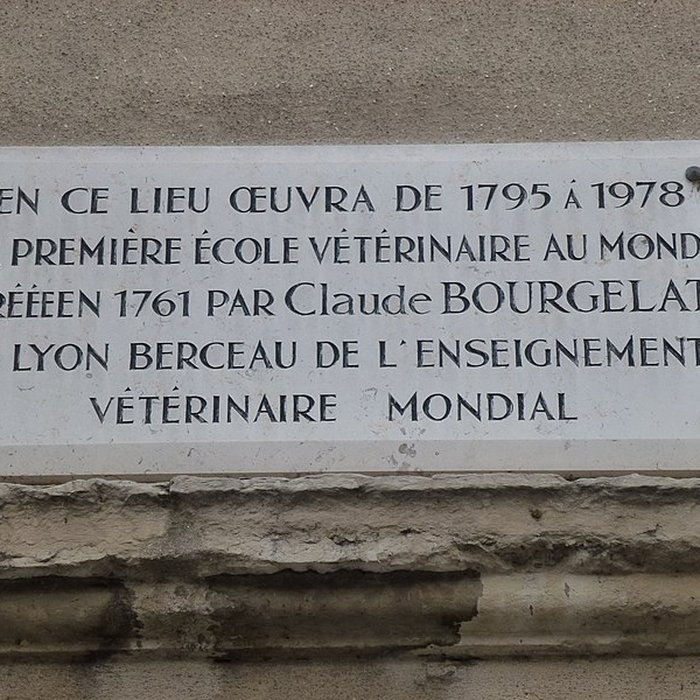 Photo de Ancien couvent des Dames de Sainte-Elisabeth, ancienne école nationale vétérinaire, actuellement Conservatoire national supérieur de musique et de danse de Lyon