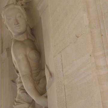 Ancien couvent des Dames de Sainte-Elisabeth, ancienne école nationale vétérinaire, actuellement Conservatoire national supérieur de musique et de danse de Lyon