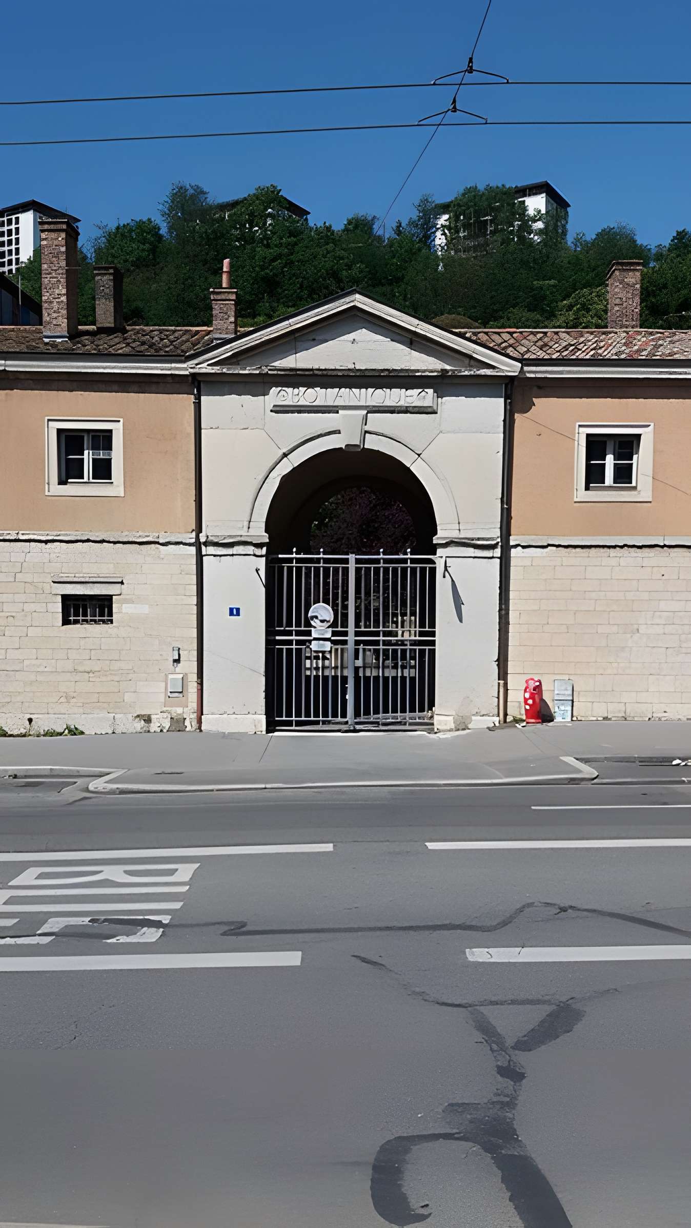 Ancien couvent des Dames de Sainte-Elisabeth, ancienne école nationale vétérinaire, actuellement Conservatoire national supérieur de musique et de danse de Lyon