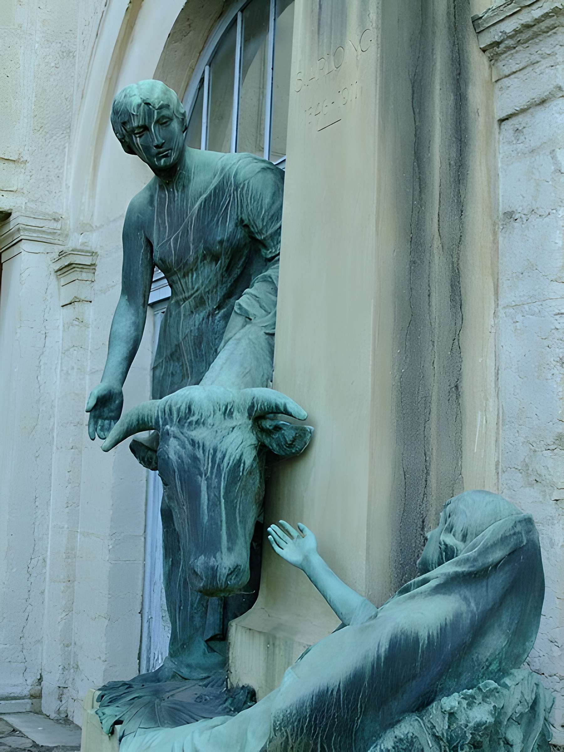 Ancien couvent des Dames de Sainte-Elisabeth, ancienne école nationale vétérinaire, actuellement Conservatoire national supérieur de musique et de danse de Lyon