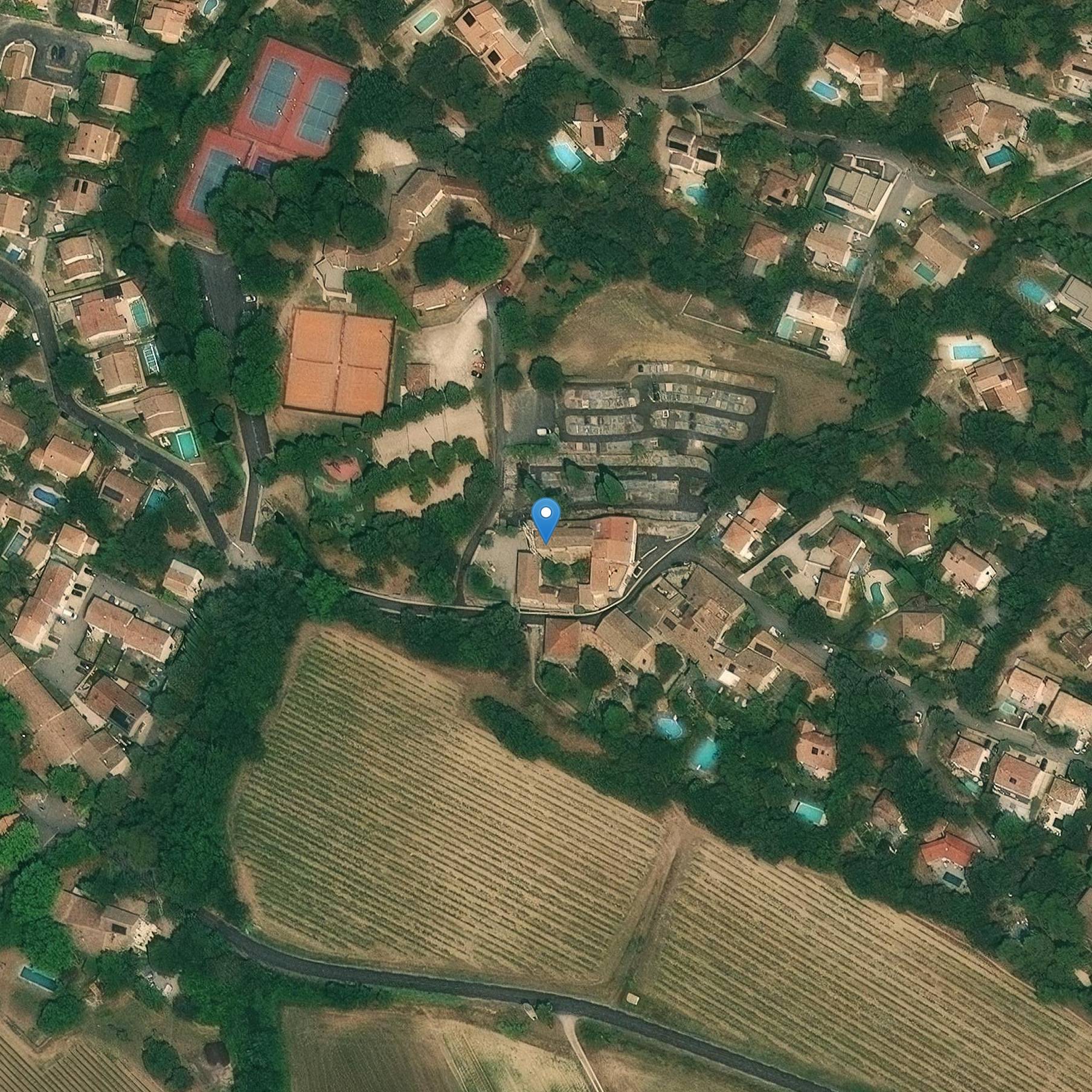 Photo de Pourols圣马丁教堂