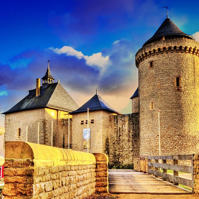 Photo de Ruines du château de Mensberg, dit aussi château de Malbrouck