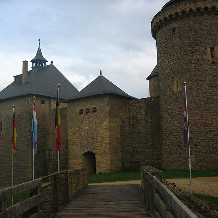 Photo de Ruines du château de Mensberg, dit aussi château de Malbrouck