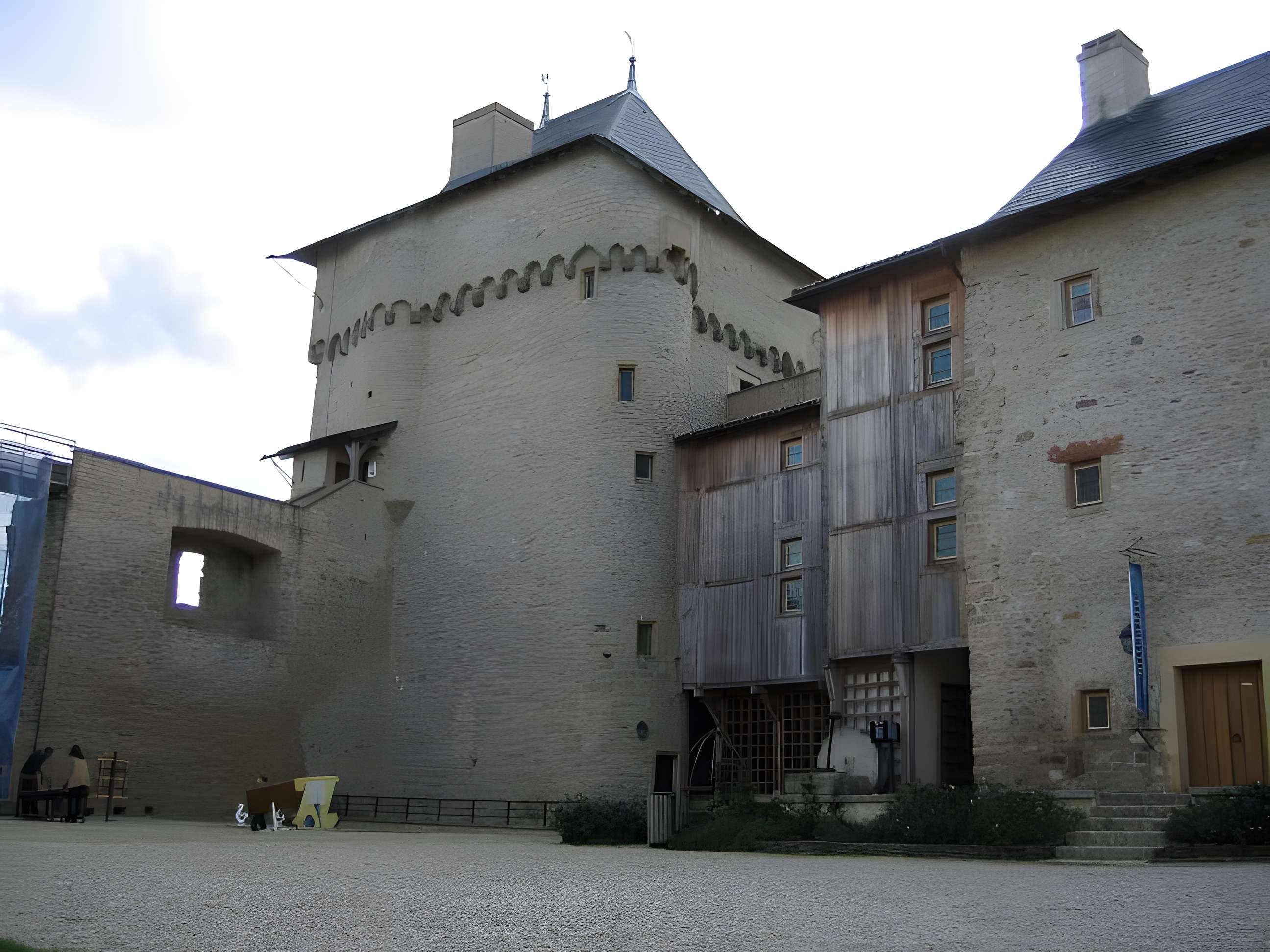 Ruines du château de Mensberg, dit aussi château de Malbrouck