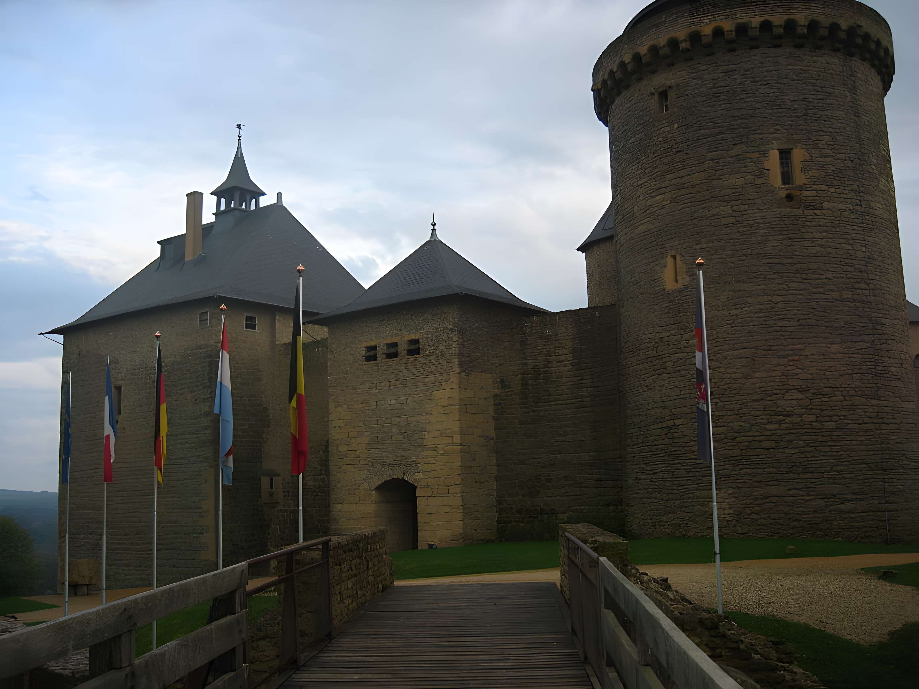Ruines du château de Mensberg, dit aussi château de Malbrouck