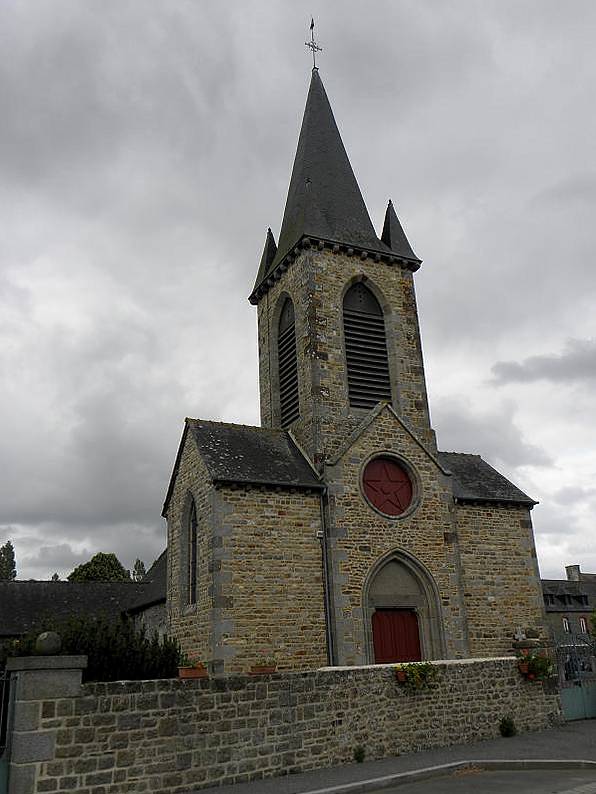 Photo de Église Sainte-Anne de Lourmais