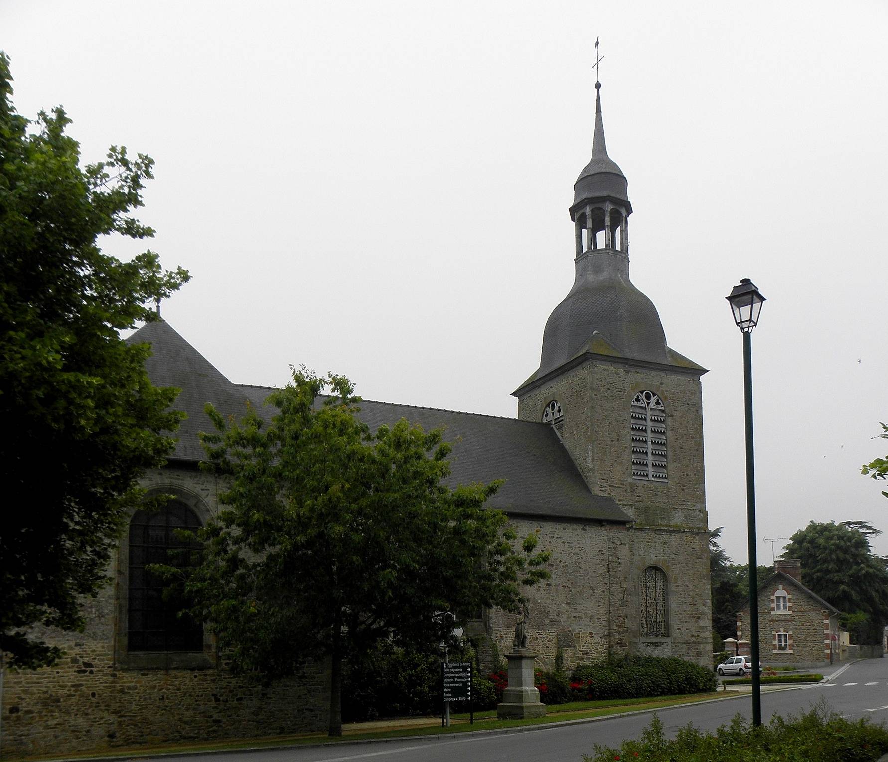 Photo de Église Saint-Ouen de Marcillé-Robert