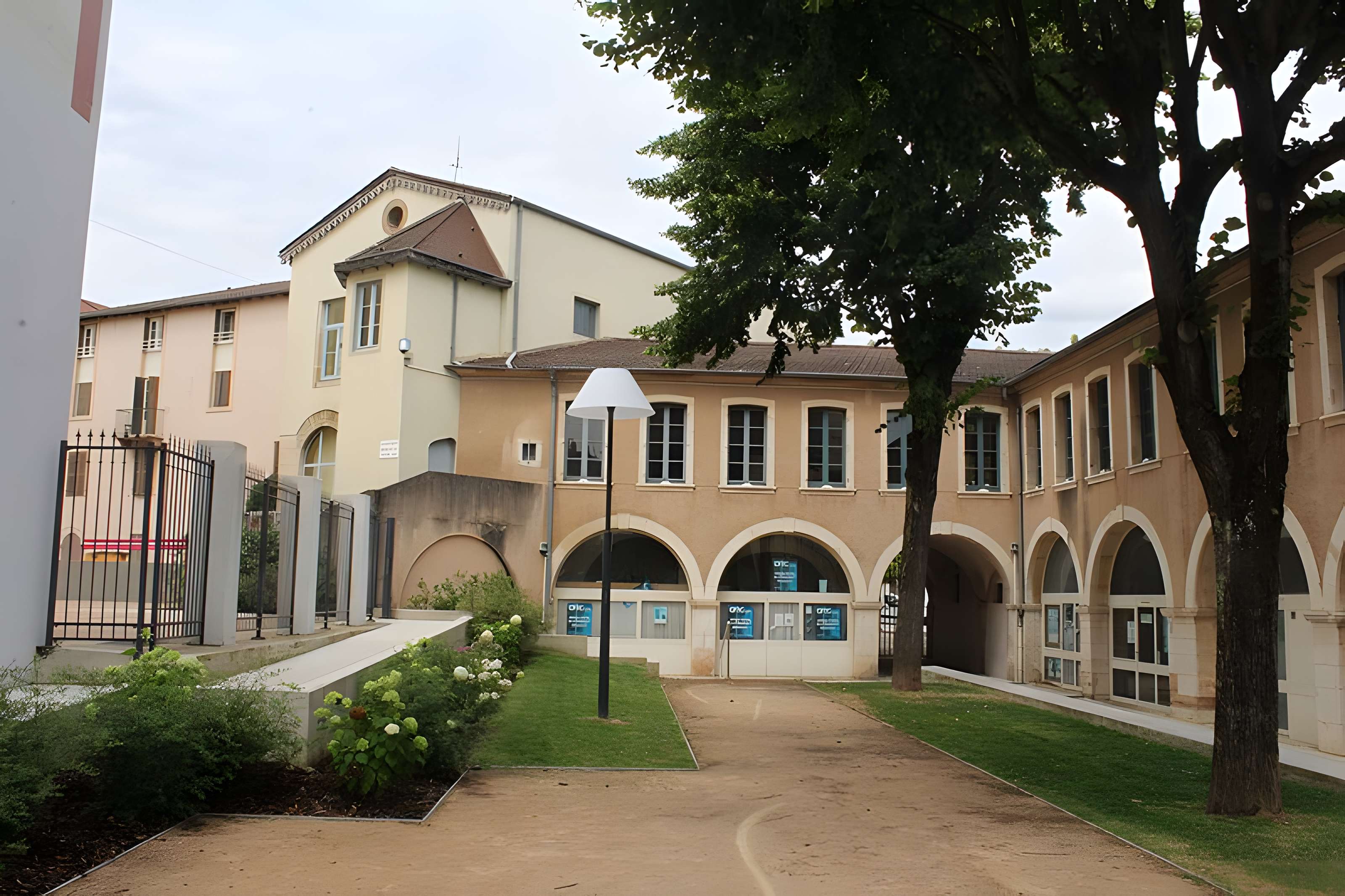 Couvent des Cordeliers de Mâcon