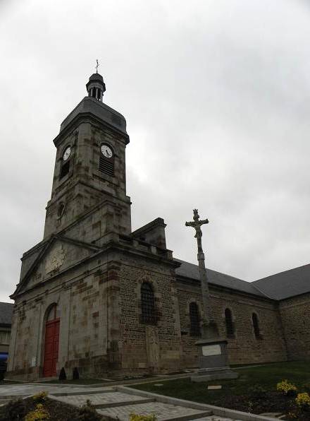 Photo de Église Saint-Martin-de-Tours de Pleine-Fougères