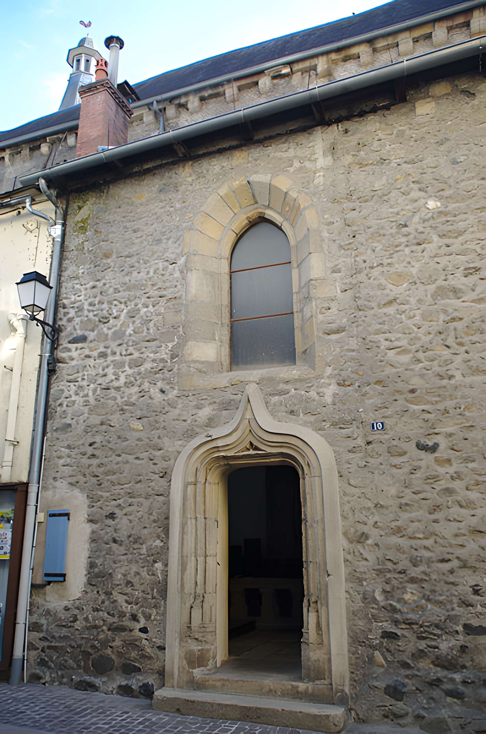 Couvent des Pénitents de Saint-Geniez-d'Olt