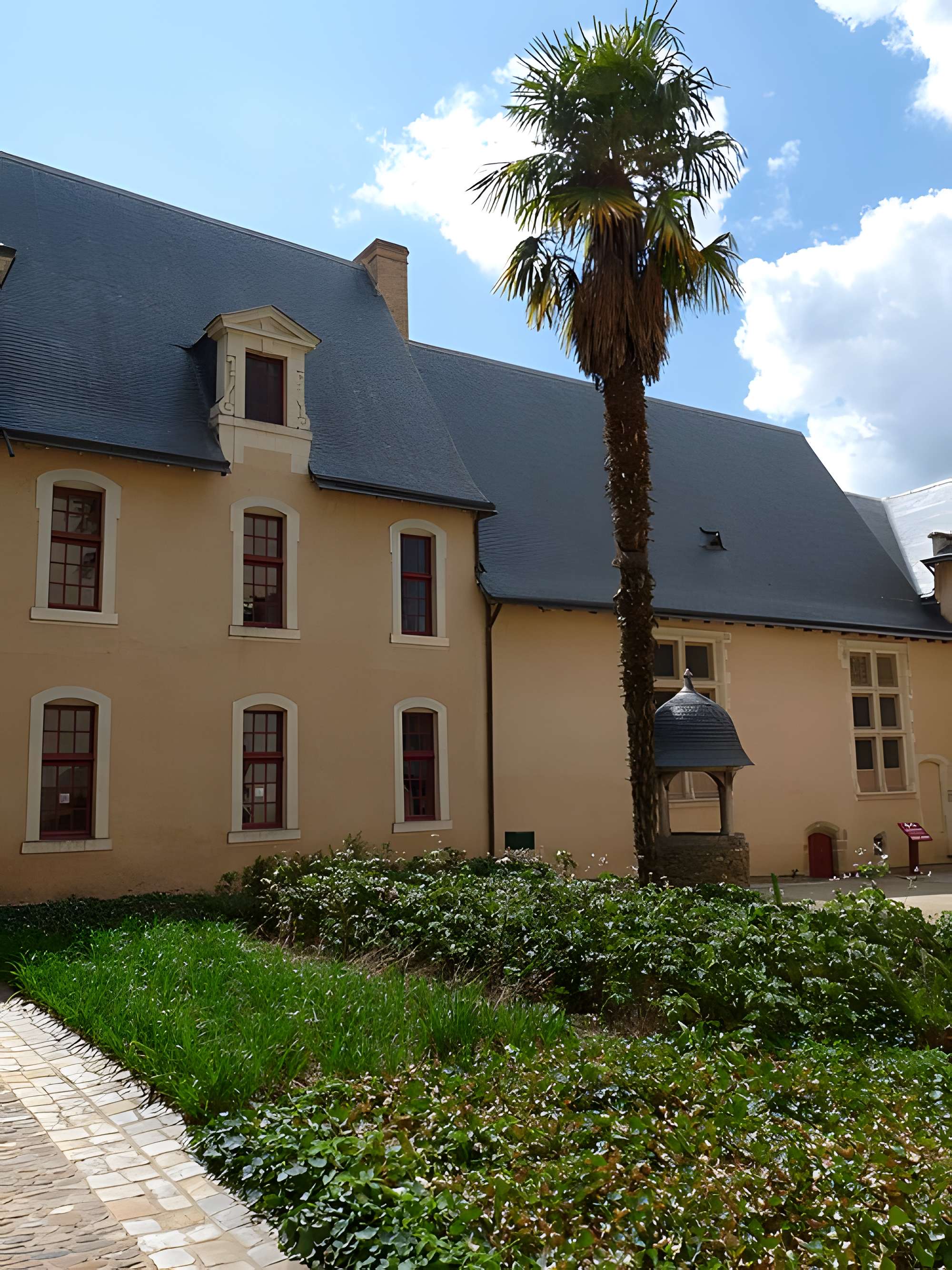 Couvent des Ursulines de Château-Gontier