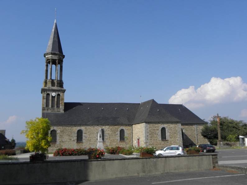 Photo de Église Saint-Jean-Baptiste de Sougéal