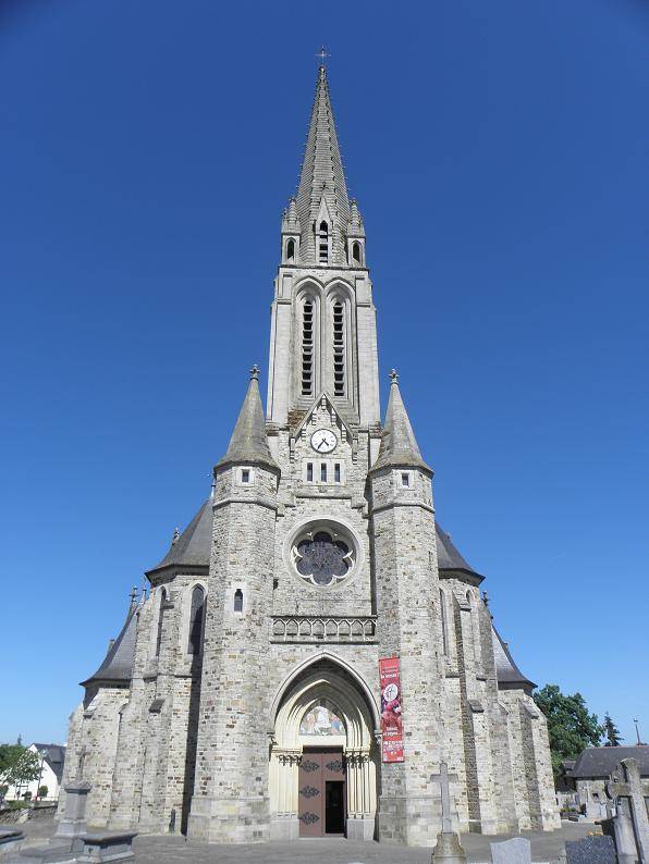 Photo de Église Saint-Pierre Saint-Paul d'Étrelles