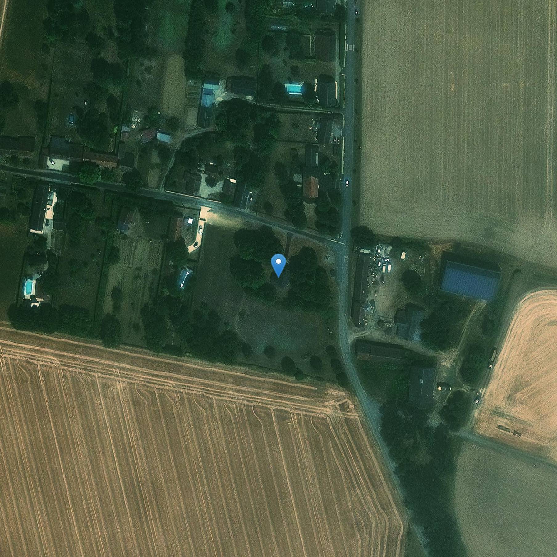 Photo de 布列塔尼圣苏皮克教堂