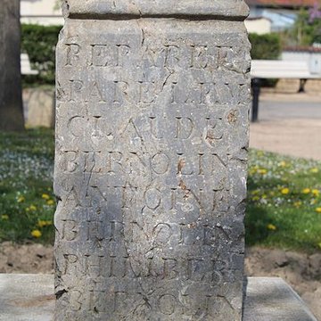 Croix de chemin de Feillens