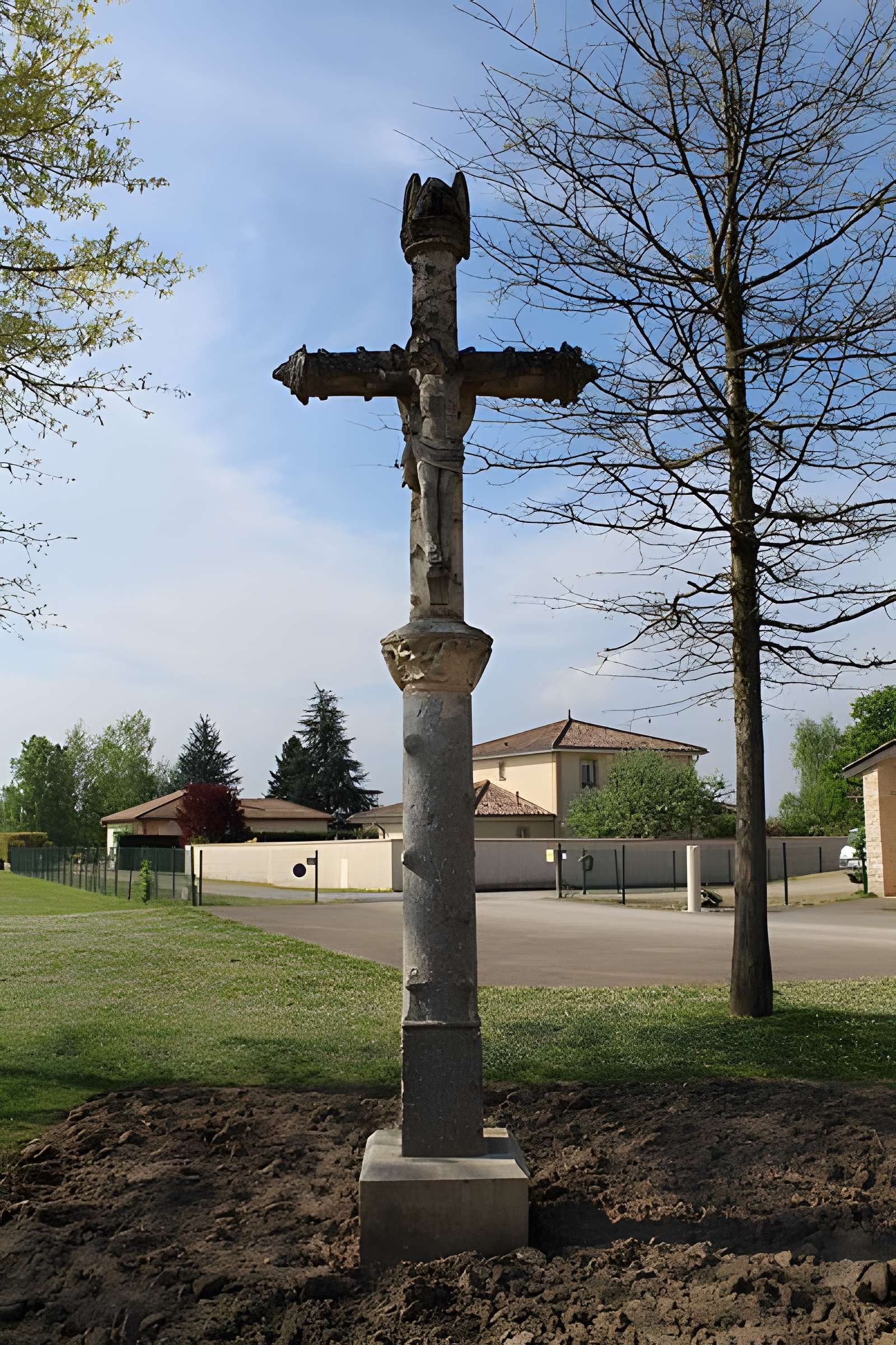 Croix de chemin de Feillens