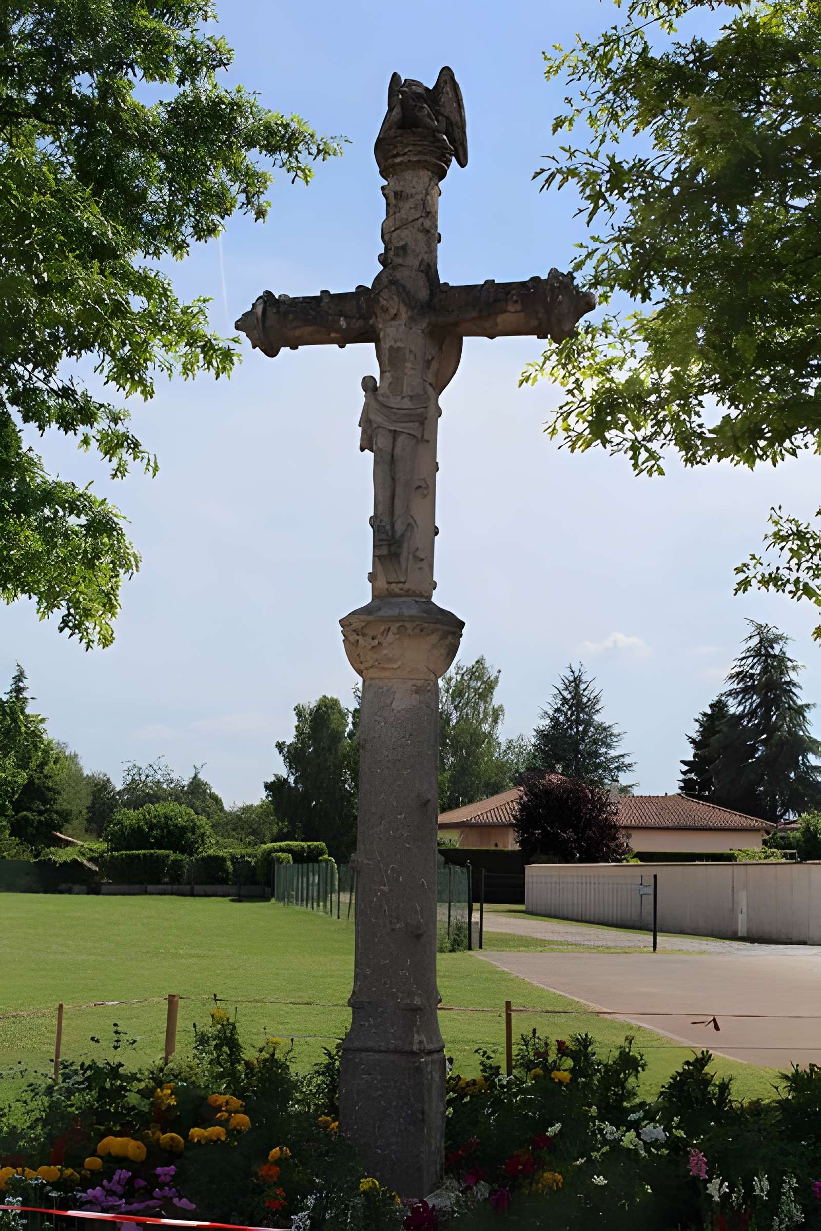 Croix de chemin de Feillens