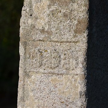 Croix de chemin de Malloué