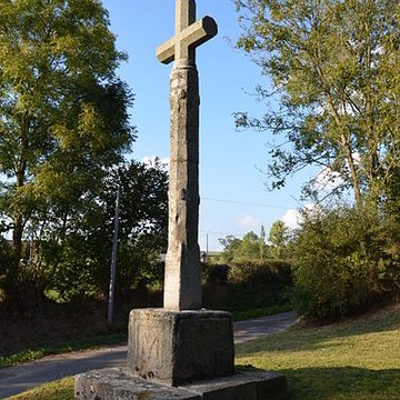 Croix de chemin de Malloué