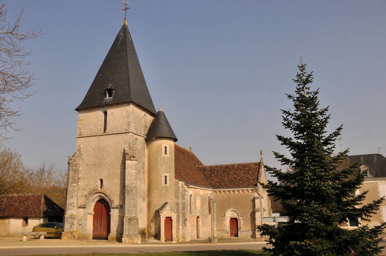 Photo de Église Saint-Hilaire de Saint-Hilaire-sur-Benaize