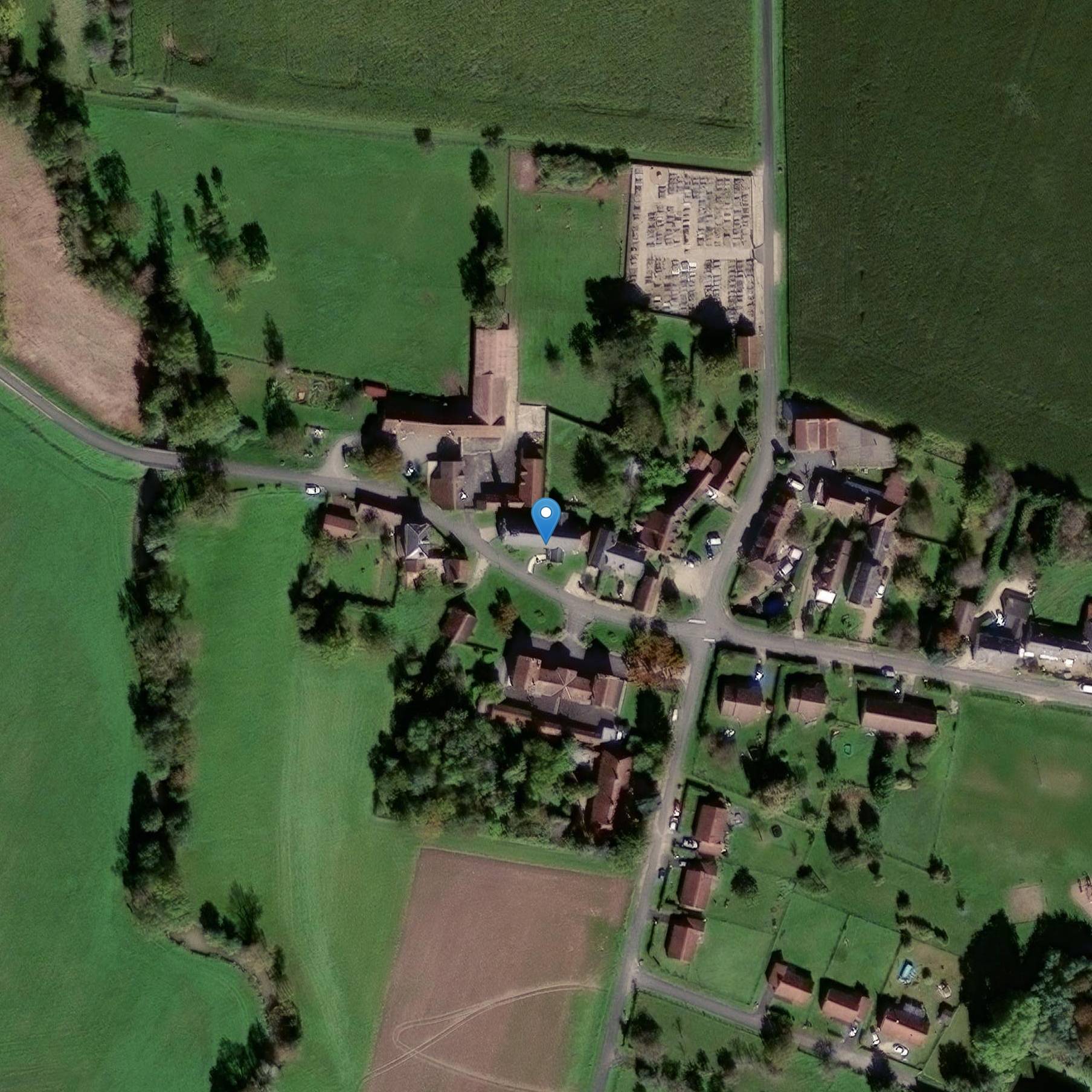 Photo de Saint-Aignan de Parpeçay Church