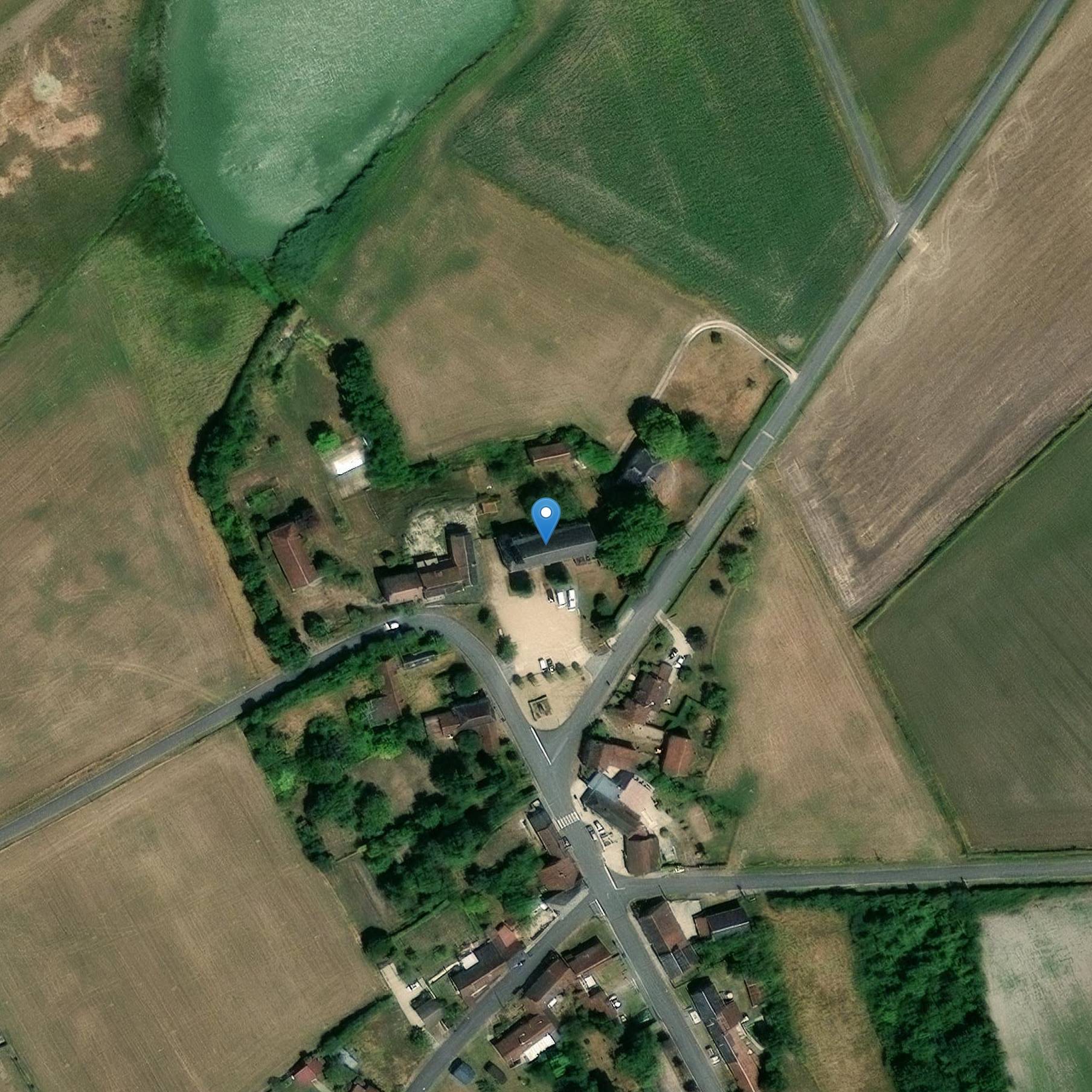 Photo de 圣莫里斯-德维利耶教堂