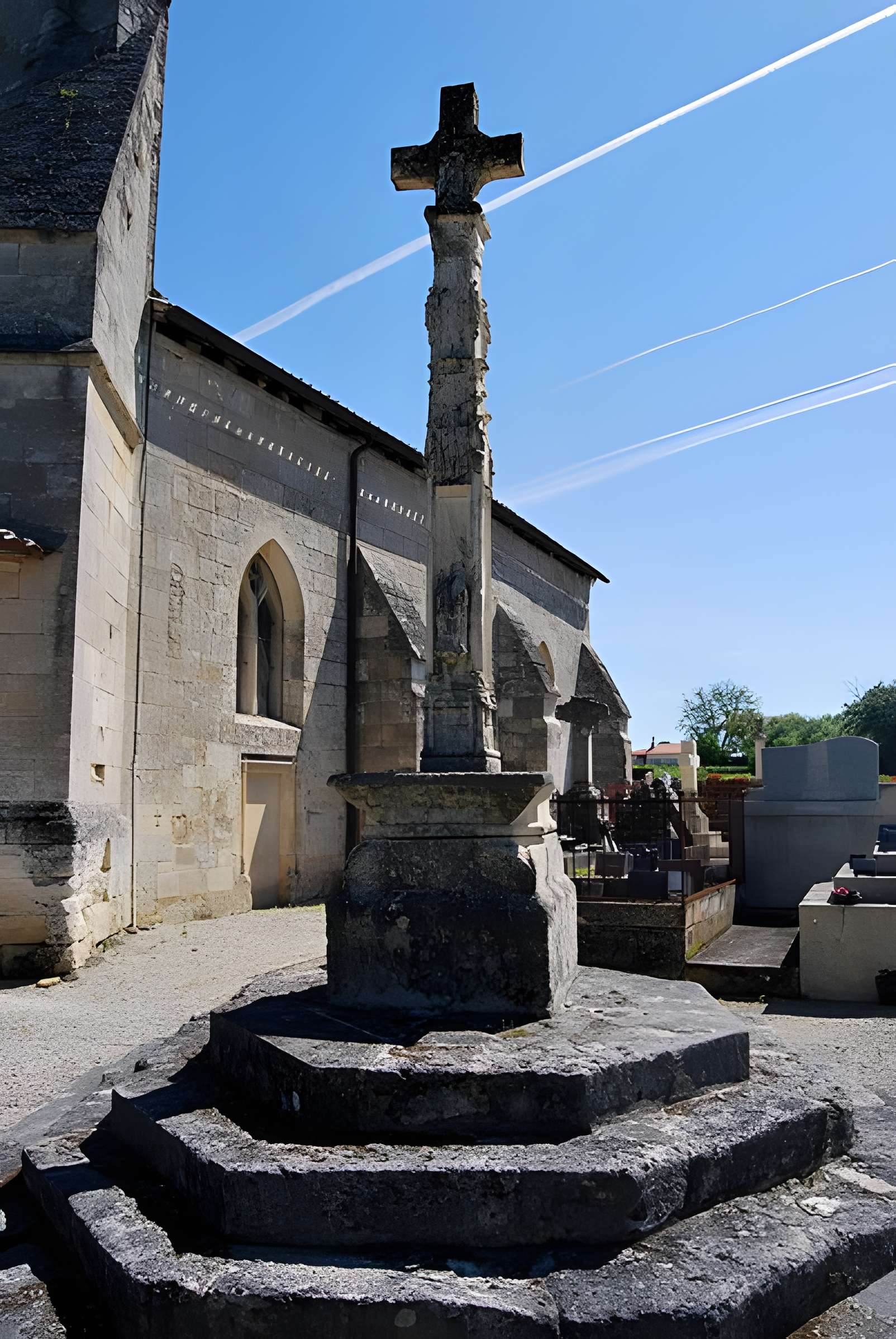 Croix de cimetière de Blésignac